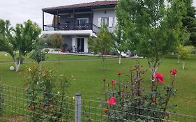 Meteora countryside villa